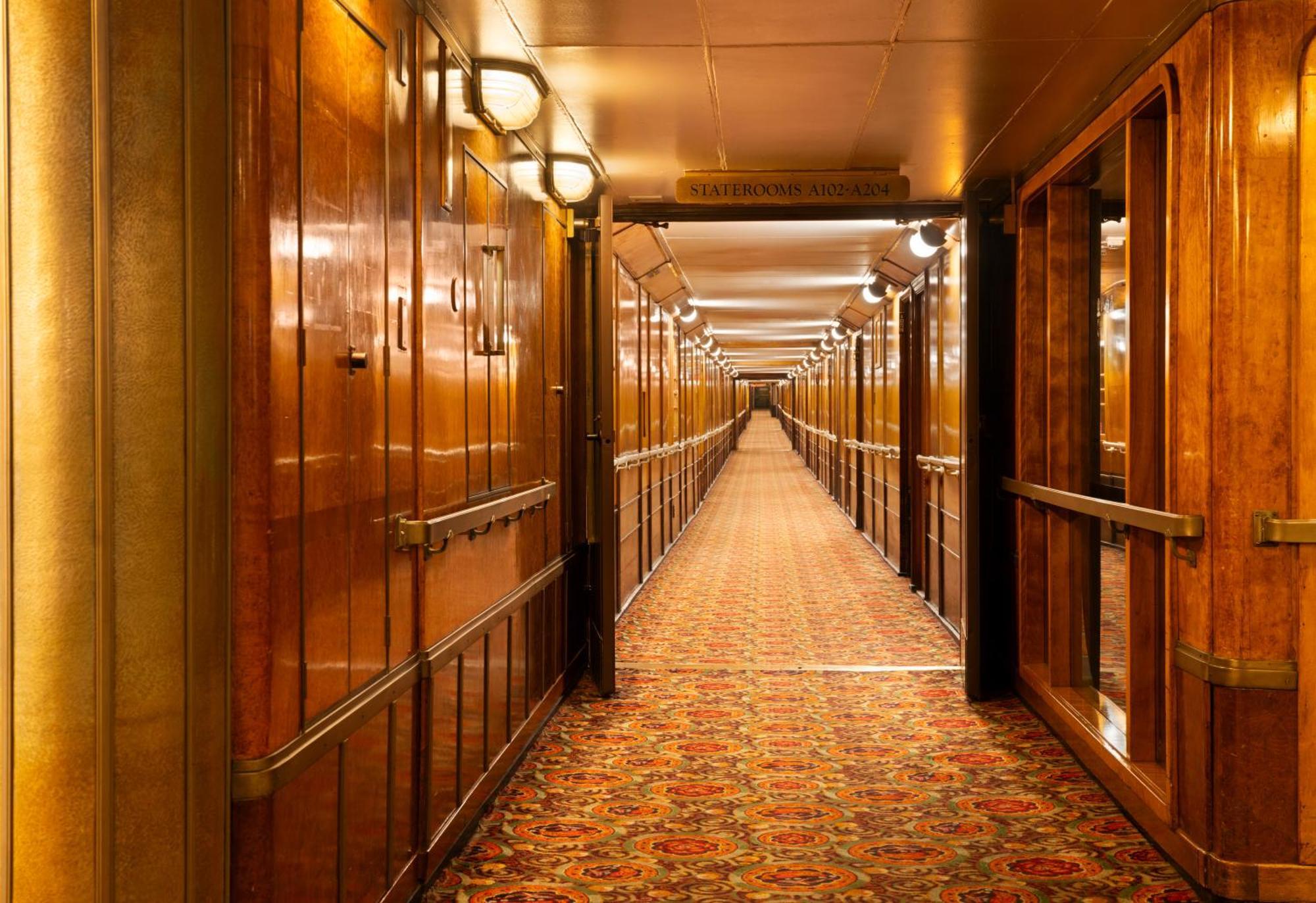 The Queen Mary Long Beach Esterno foto
